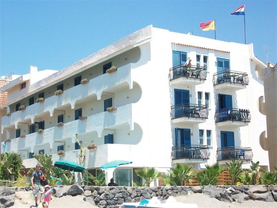 Baia Degli Dei Lägenhet Giardini Naxos Exteriör bild
